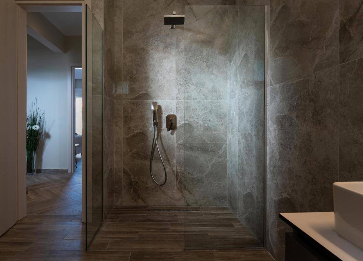 נאוס מרמרס Olenia Luxury Apartments 3 מראה חיצוני תמונה