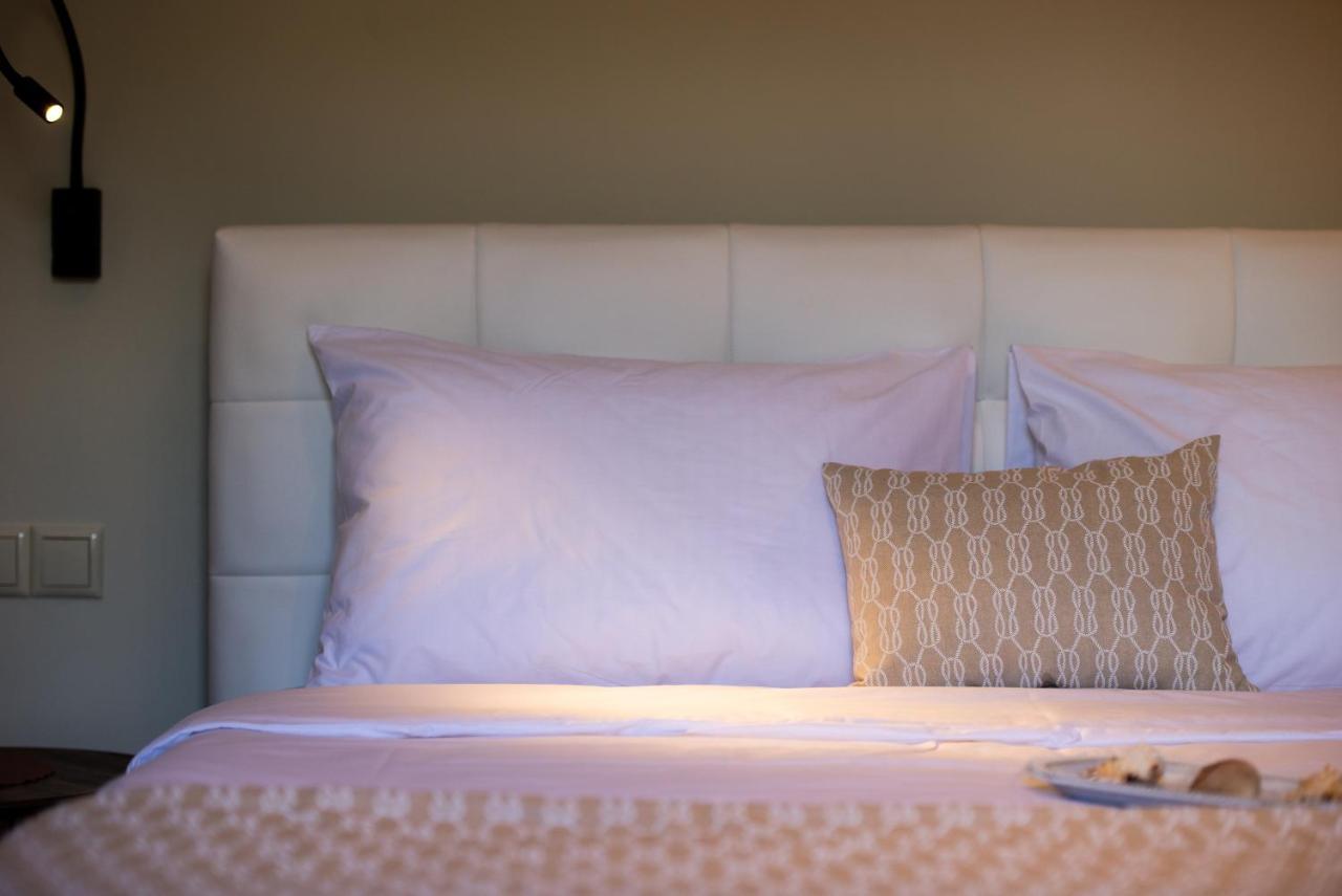 נאוס מרמרס Olenia Luxury Apartments 3 מראה חיצוני תמונה